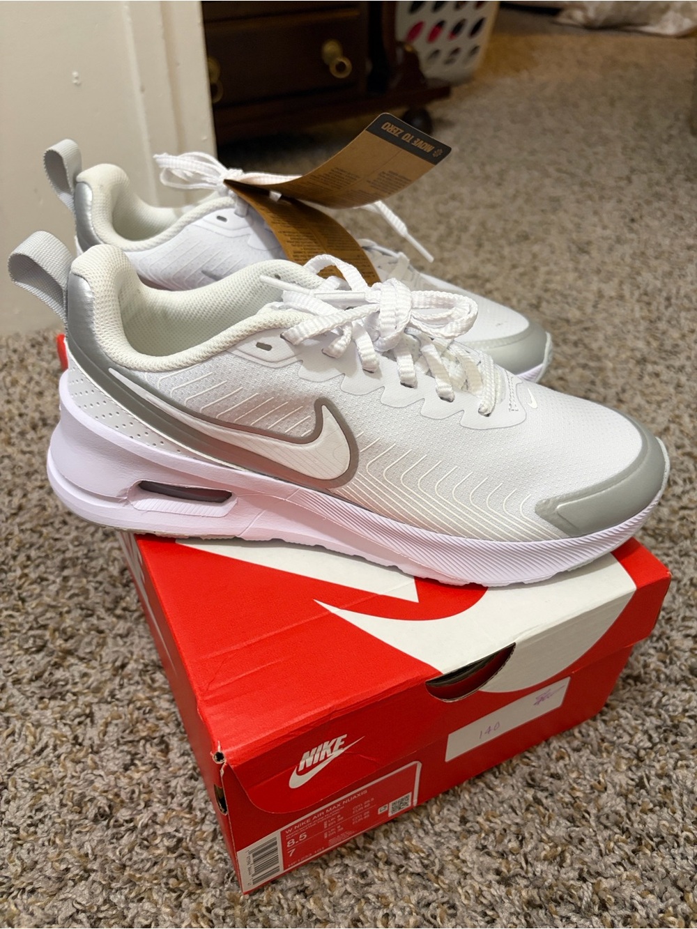 Nike Air Max Nuaxis Womens 8.5 White Silver lavender Low Top Athletic Sneakers